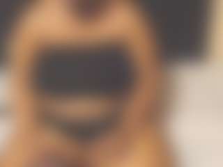 Live cam show with Curvyamara-250 - Ass Clapping on Camsoda