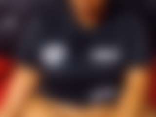 Live cam show with Curvyamara-250 - Eating Pussy on Dare Cams