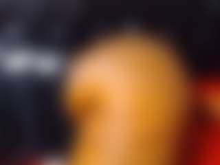 Curvyamara-250's Live Sex Cam Show