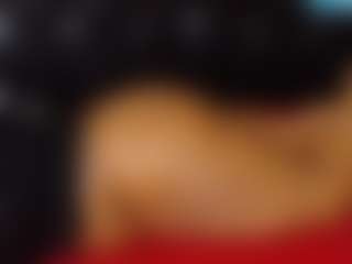 Curvyamara-250's Live Sex Cam Show