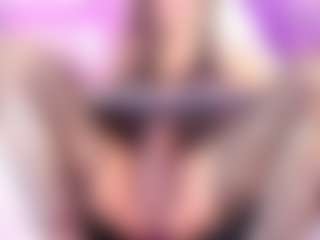 ElaWindsor's Live Sex Cam Show