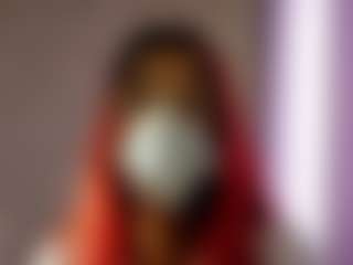 Live cam show with JamaHarmsen - Spy MILF on alttransgirls