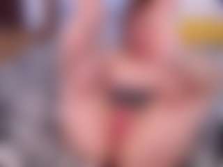 JannetFox's Live Sex Cam Show