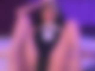 Live cam show with KeylaaDoll - Athletic on Strip Flash - Live Sex Shows