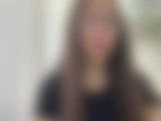 Live cam show with LeontinePedroso - New Big Ass on livesuperchat.net