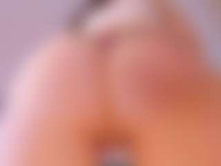 Liz-gelvis's Live Sex Cam Show