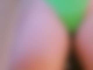 Liz-gelvis's Live Sex Cam Show