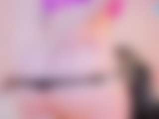 Live cam show with Liz-gelvis - Athletic Strip on Camsoda