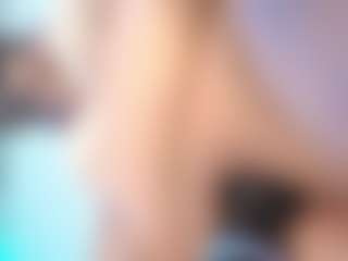 melaniehh's Live Sex Cam Show