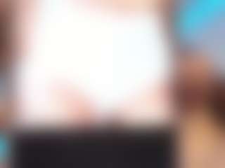Live cam show with melaniehh - New Squirt on Camming Site