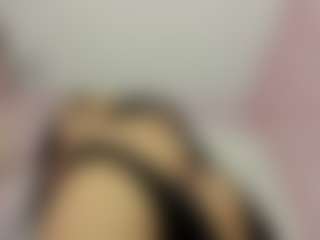Melody-Harper3's Live Sex Cam Show