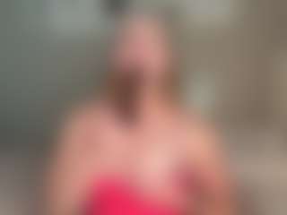 Live cam show with Miss Bailey - Orgasm on SpunkLive