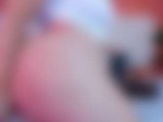 noa-valmont's Live Sex Cam Show