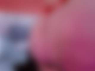 noa-valmont's Live Sex Cam Show