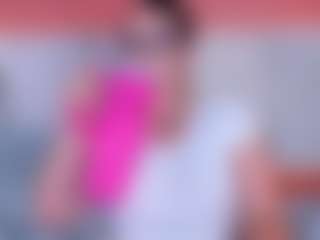 noa-valmont's Live Sex Cam Show