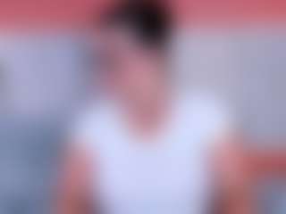 noa-valmont's Live Sex Cam Show