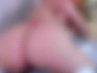 noa-valmont's Live Sex Cam Show