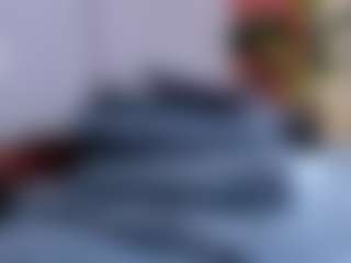 noa-valmont's Live Sex Cam Show