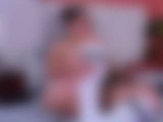 noa-valmont's Live Sex Cam Show