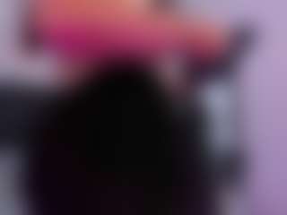 noa-valmont's Live Sex Cam Show