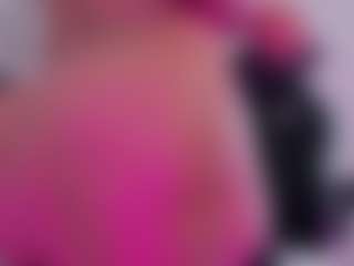 Spettacolo in cam dal vivo con noa-valmont - Big Tits Blowjob su Camsoda