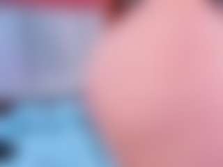 noa-valmont's Live Sex Cam Show