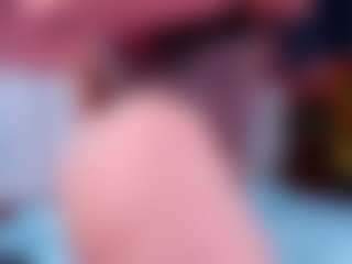 noa-valmont's Live Sex Cam Show