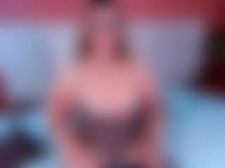 noa-valmont's Live Sex Cam Show