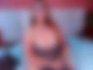 noa-valmont's Live Sex Cam Show