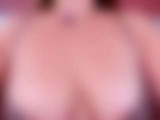 noa-valmont's Live Sex Cam Show