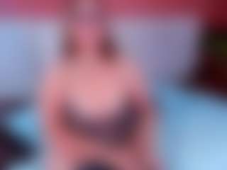 noa-valmont's Live Sex Cam Show