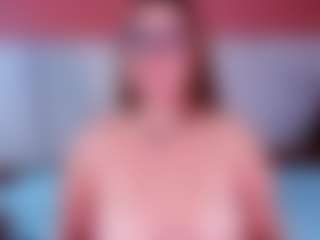 noa-valmont's Live Sex Cam Show