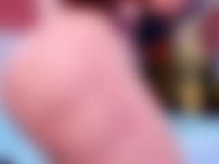 noa-valmont's Live Sex Cam Show