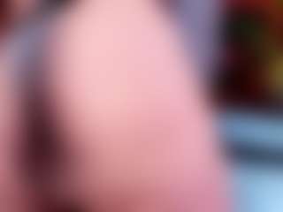 noa-valmont's Live Sex Cam Show