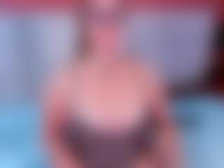 noa-valmont's Live Sex Cam Show