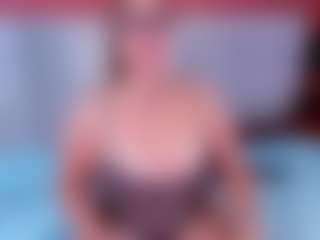 noa-valmont's Live Sex Cam Show
