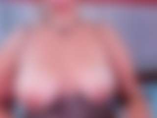 noa-valmont's Live Sex Cam Show