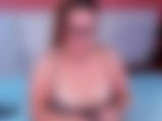 noa-valmont's Live Sex Cam Show