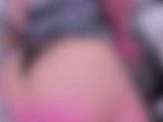 noa-valmont's Live Sex Cam Show