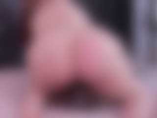 noa-valmont's Live Sex Cam Show