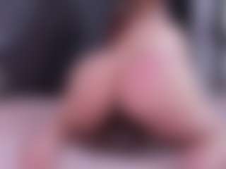 noa-valmont's Live Sex Cam Show