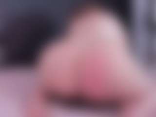 noa-valmont's Live Sex Cam Show