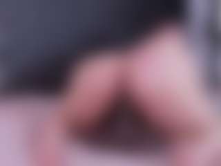 noa-valmont's Live Sex Cam Show