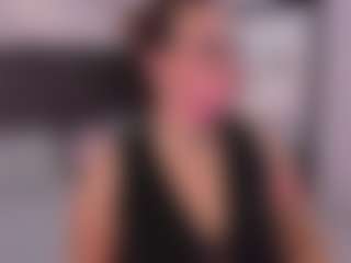 Live cam show with noa-valmont - New Toys on Taboo Cams XXX