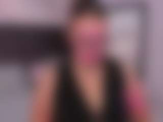 noa-valmont's Live Sex Cam Show