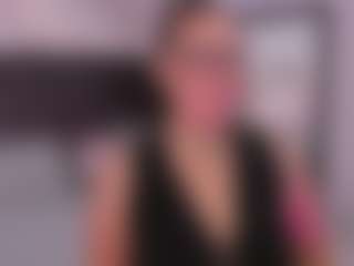 noa-valmont's Live Sex Cam Show