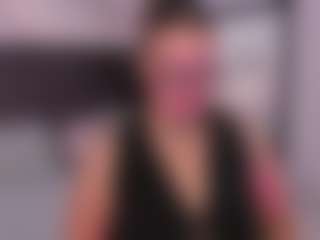 noa-valmont's Live Sex Cam Show