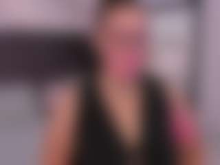 noa-valmont's Live Sex Cam Show