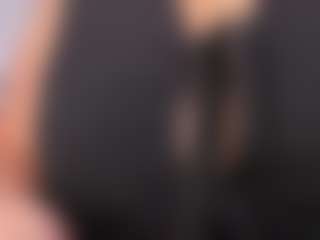 noa-valmont's Live Sex Cam Show