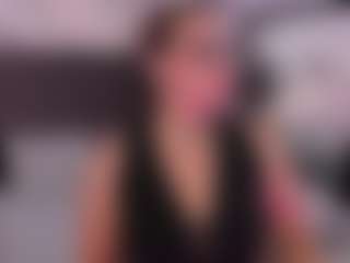 noa-valmont's Live Sex Cam Show